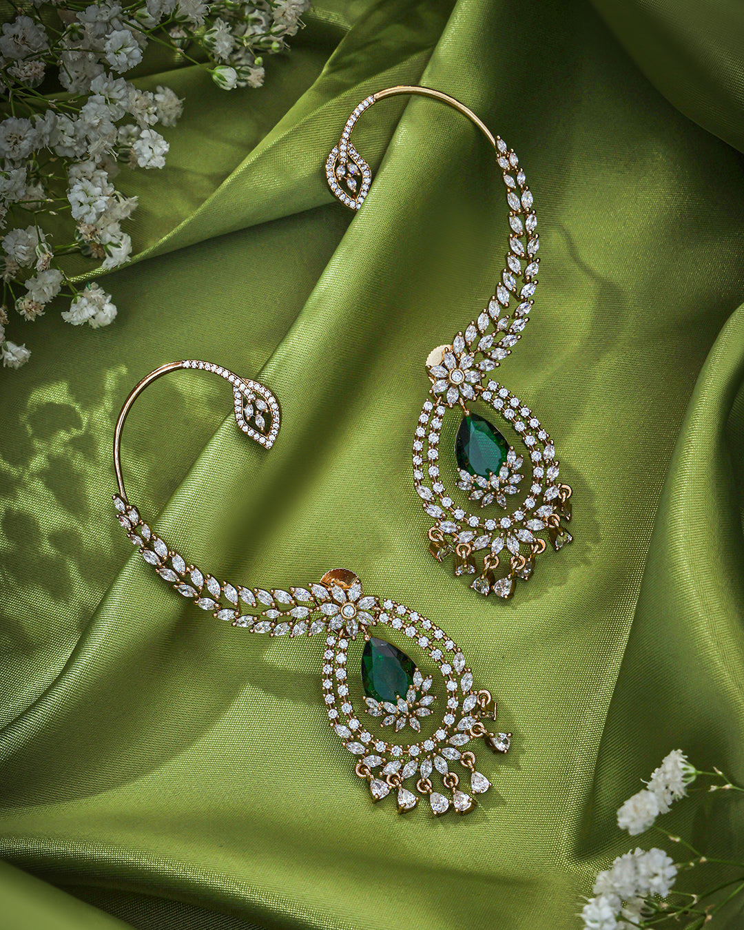 Noor Ear Cuff